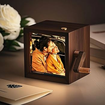 Custom Photo Crank Box